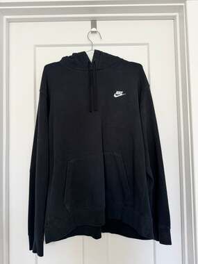 Nike Sportswear Club Fleece Black Pullover Hoodie XL